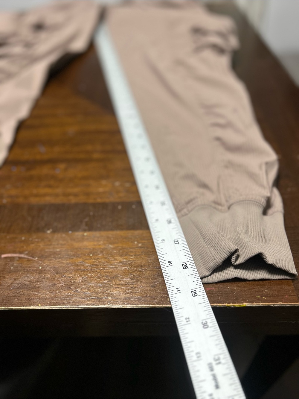 Lululemon Dance Studio Relaxed Fit Mid Rise Cargo Pant Light Ivory Taupe Size M - Picture 10 of 10